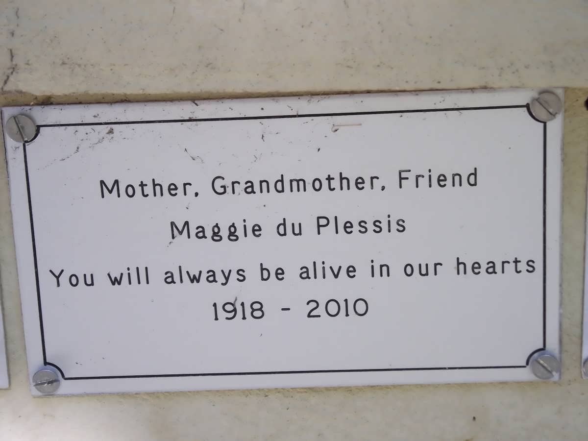 PLESSIS Maggie, du 1918-2010