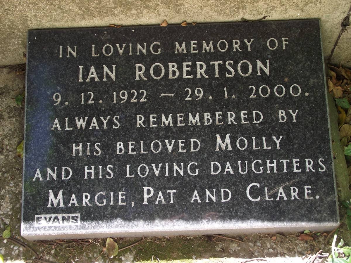 ROBERTSON Ian 1922-2000