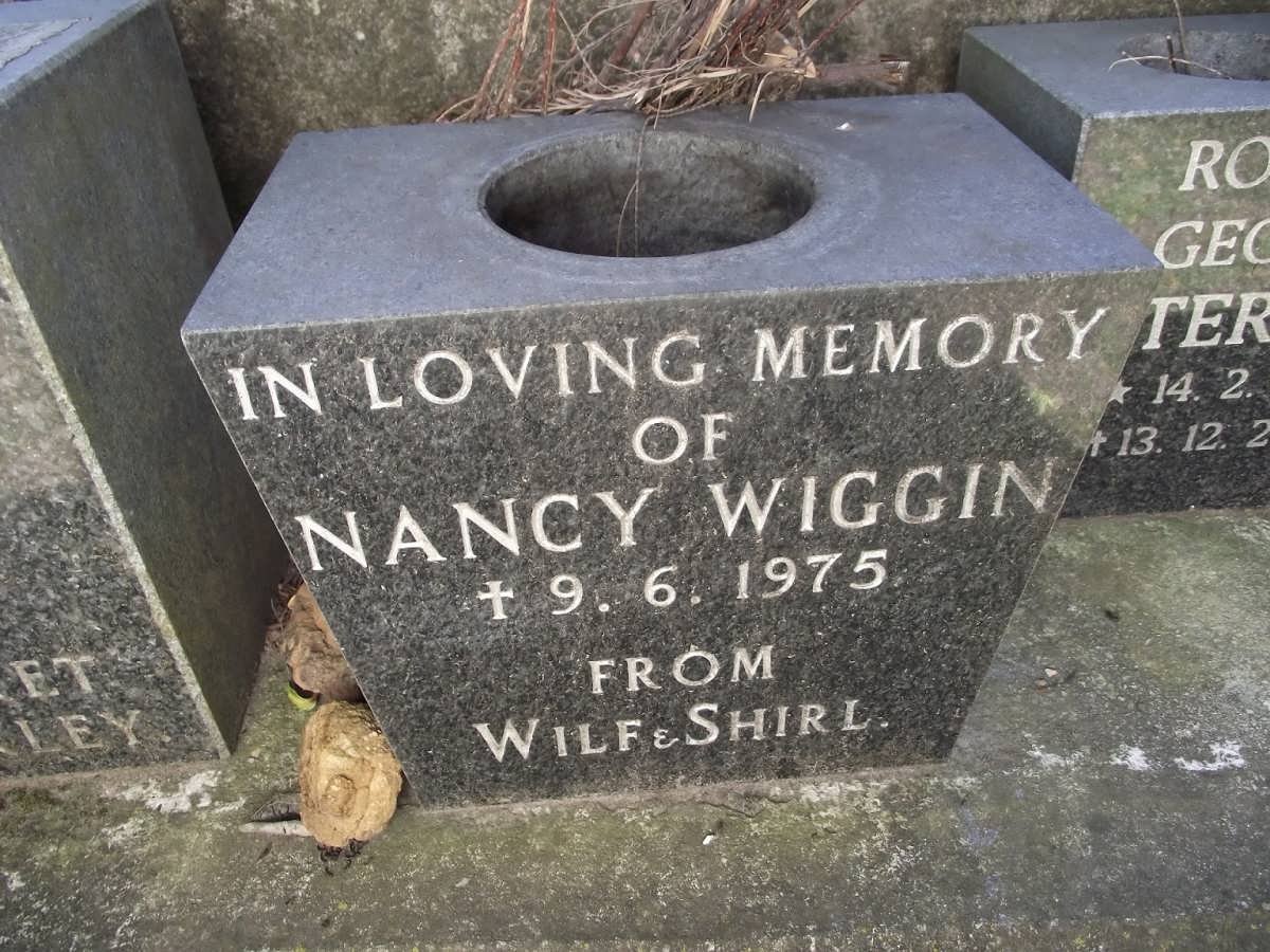 WIGGIN Nancy -1975