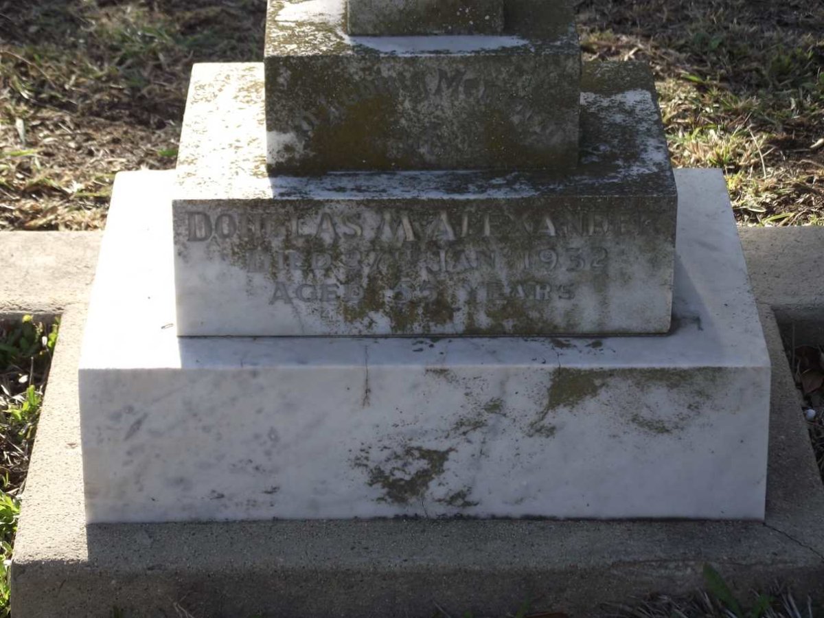 ALEXANDER Douglas M. -1932
