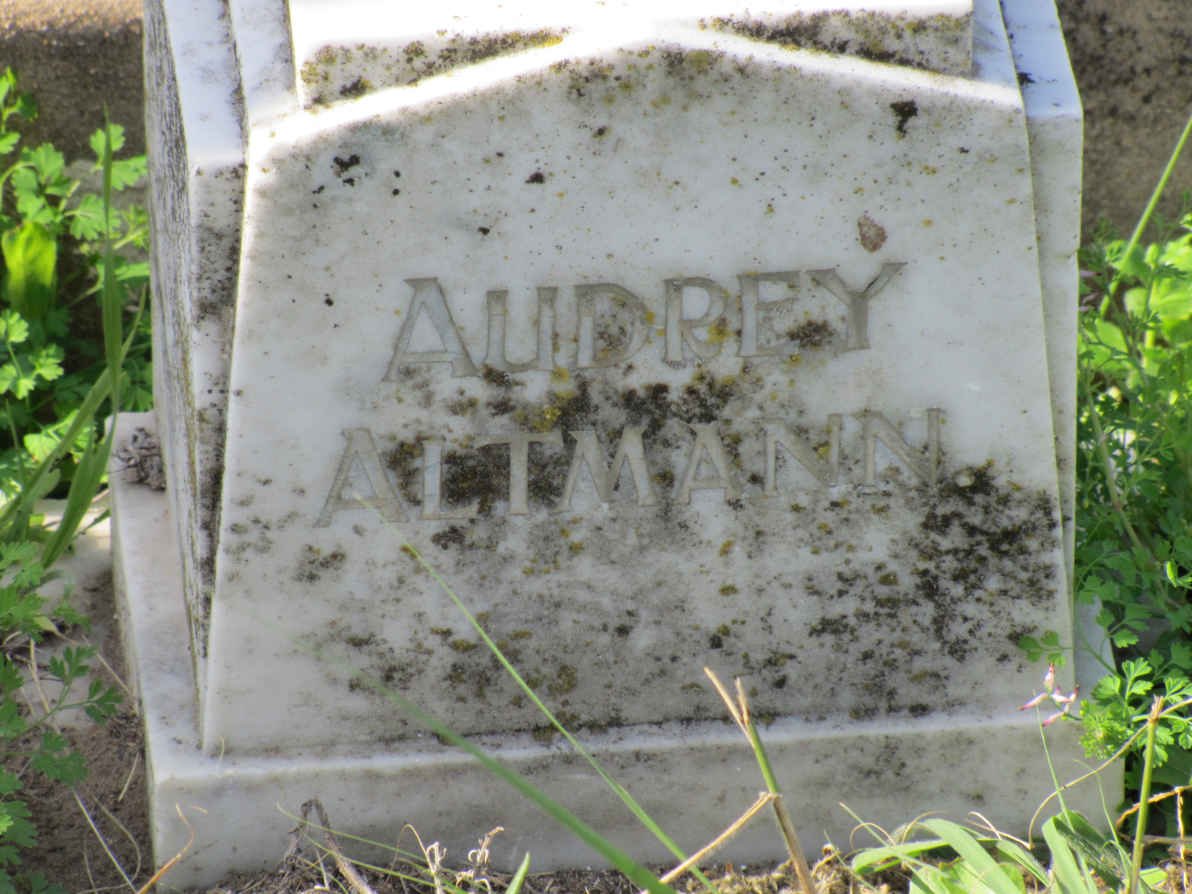 ALTMANN Audrey