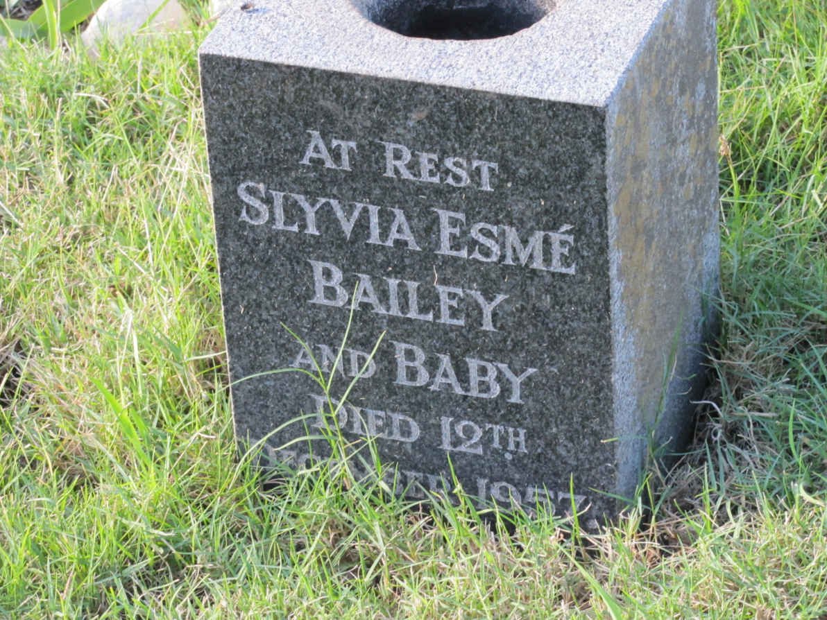 BAILEY Slyvia Esme -1957 :: BAILEY Baby -1957
