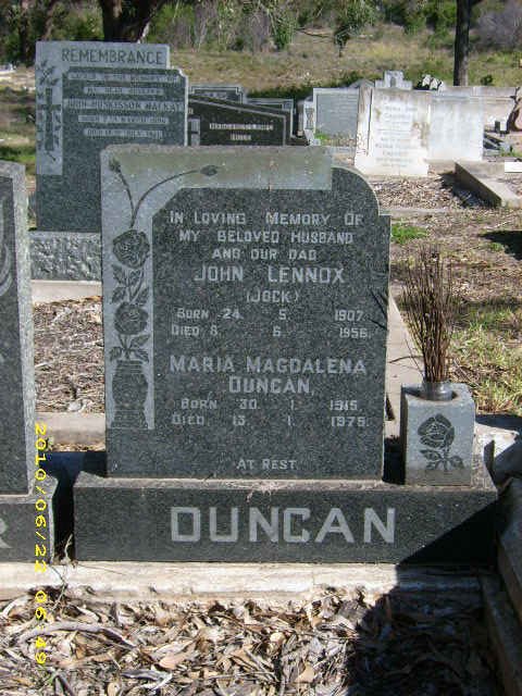 DUNCAN John Lennox 1907-1956 &amp; Maria Magdalena 1915-1975
