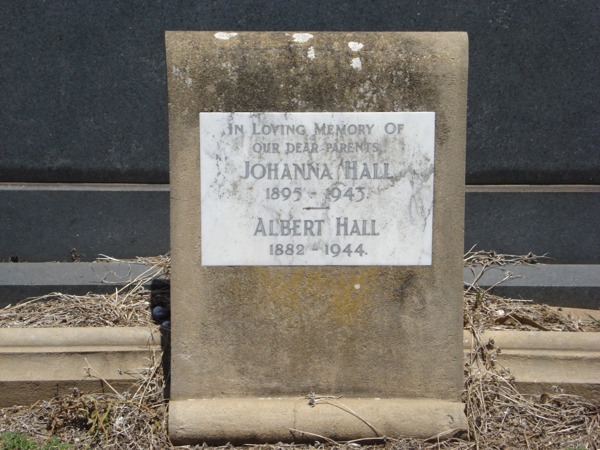 HALL Albert 1882-1944 &amp; Johanna 1895-1943
