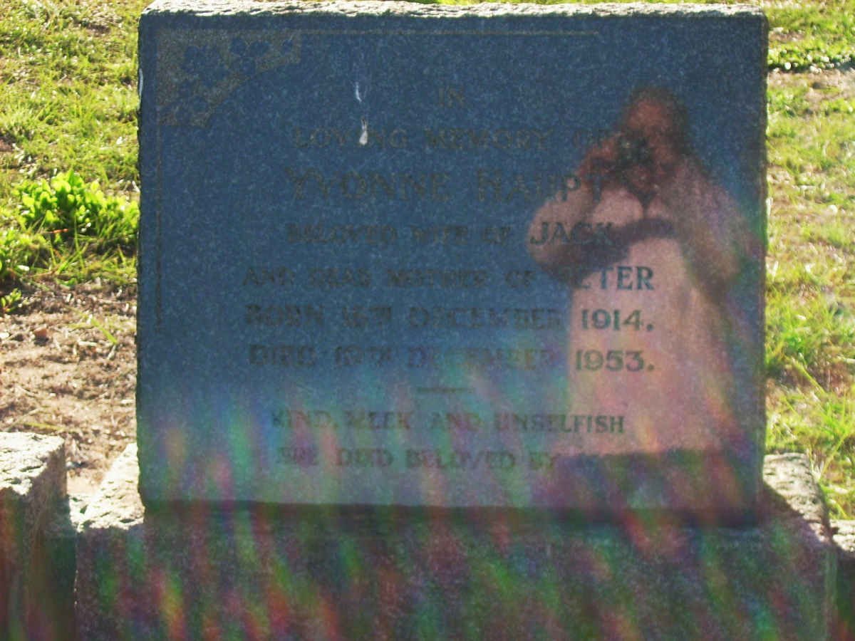 HAUPT Yvonne 1914-1953