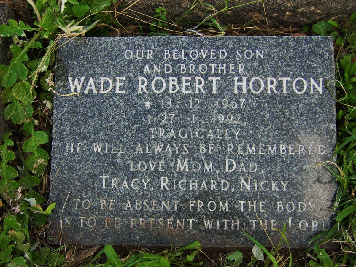 HORTON Wade Robert 1967-1992