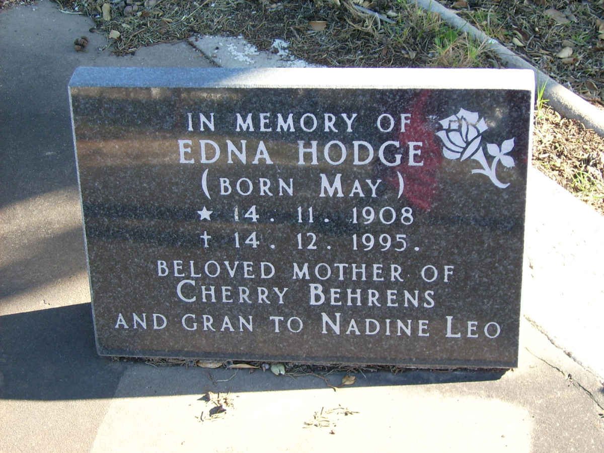 HODGE Edna nee MAY 1908-1995