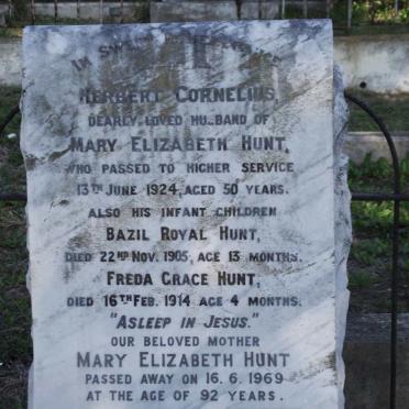 HUNT Herbert Cornelius -1924 &amp; Mary Elizabeth -1969 :: HUNT Basil Royal -1905 :: HUNT Freda Grace -1914, 