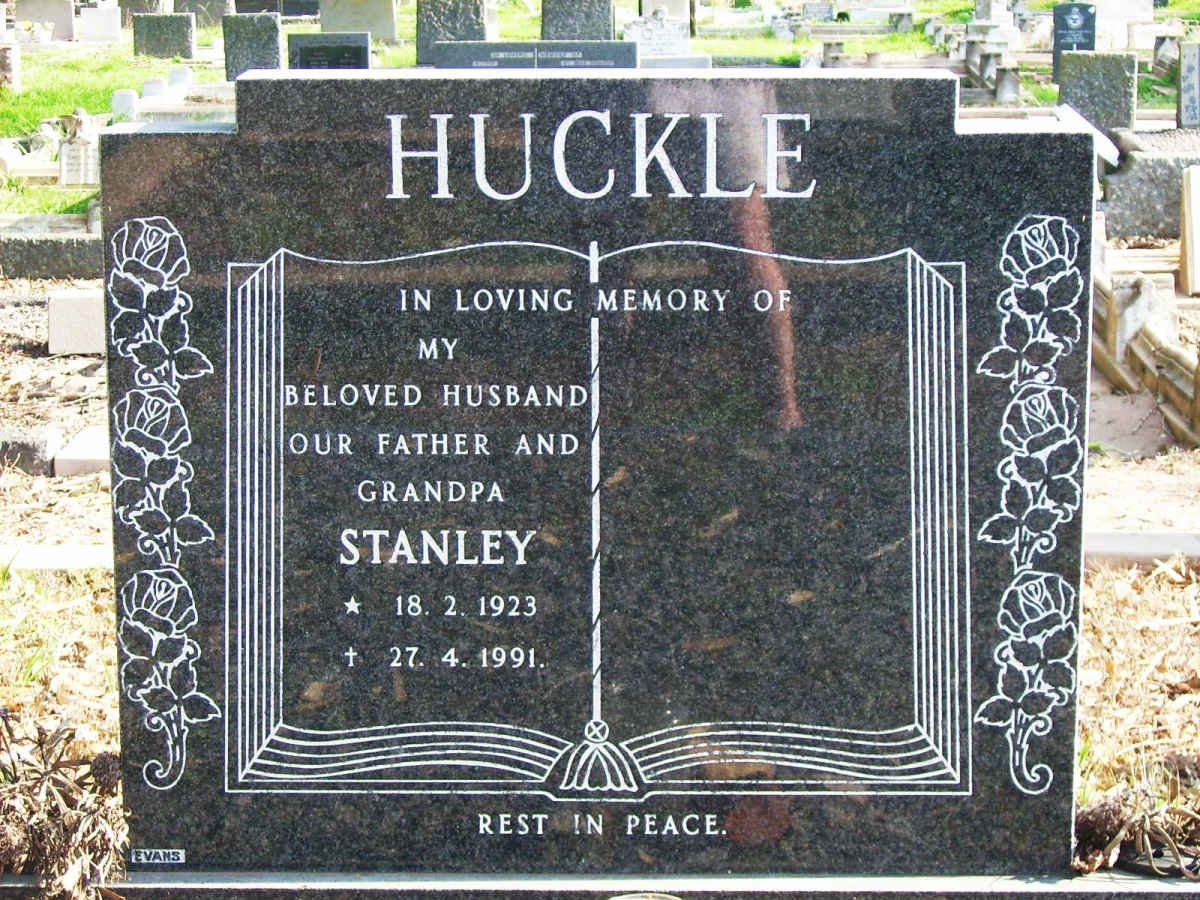 HUCKLE Stanley 1923-1991