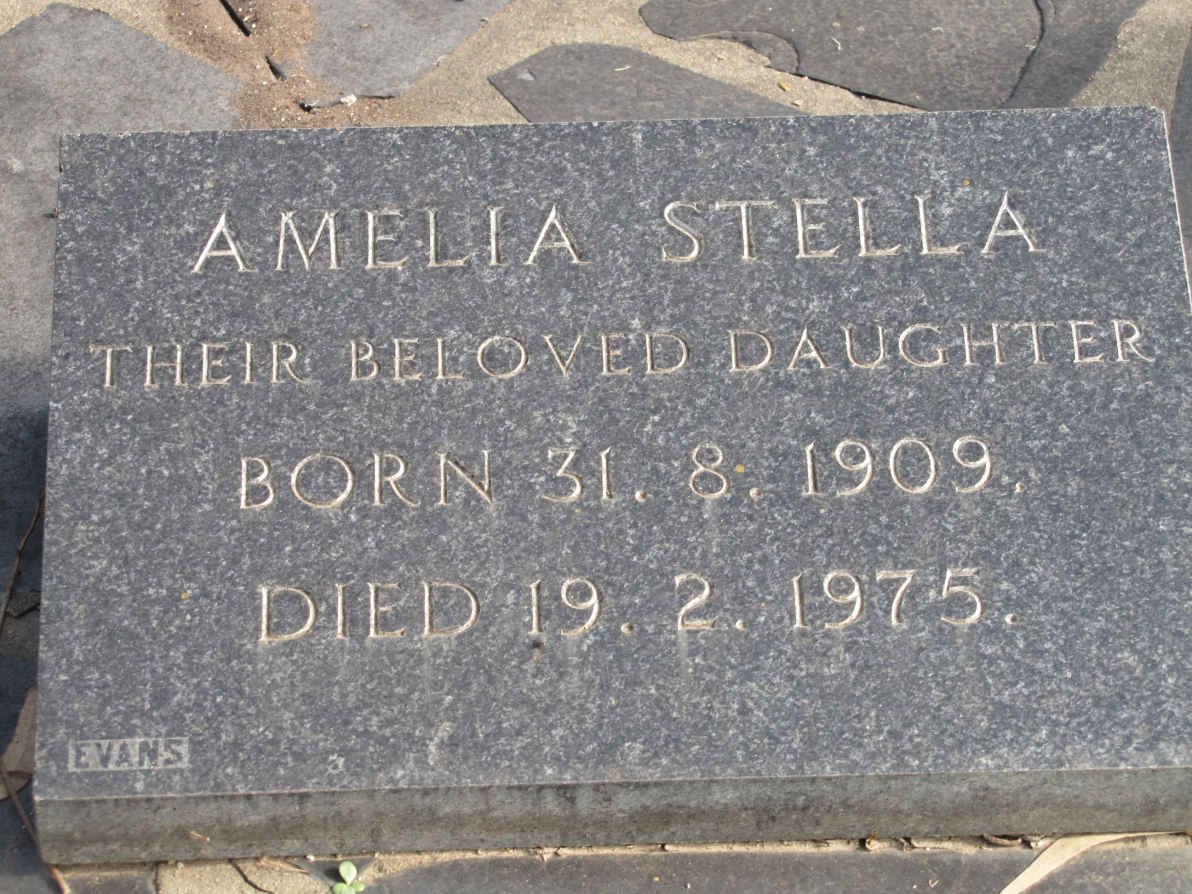 JONES Amelia Stella 1909-1975