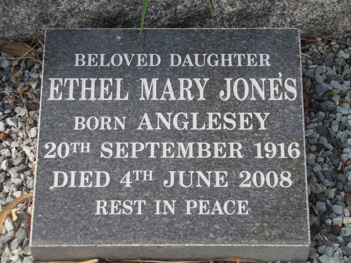 JONES Ethel Mary 1916-2008