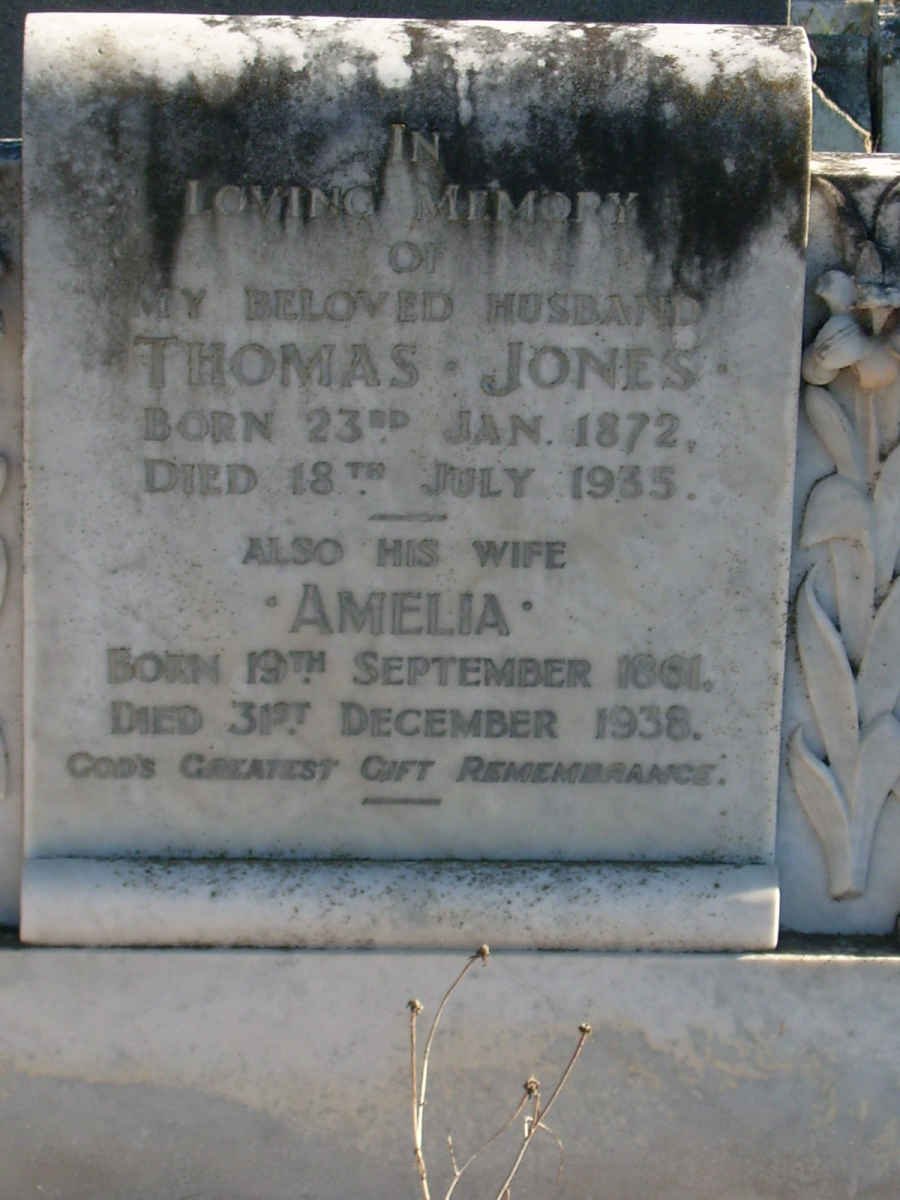 JONES Thomas 1872-1935 &amp; Amelia 1861-1938