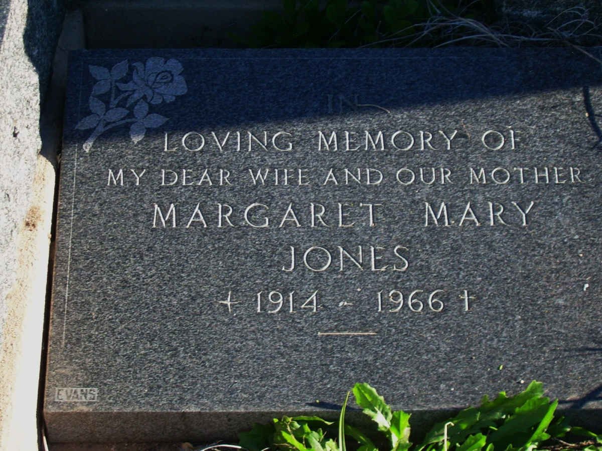 JONES Margaret Mary 1914-1966