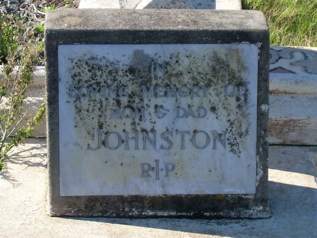 JOHNSTON Mom &amp; Dad