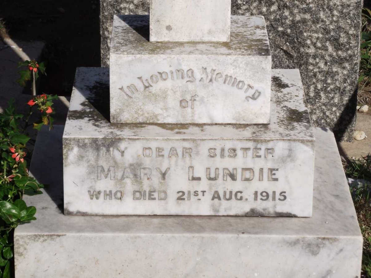 LUNDIE Mary -1915