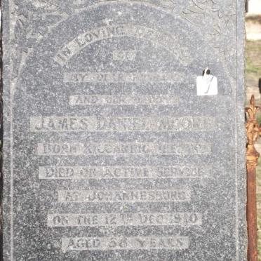 MOORE James Daniel -1940