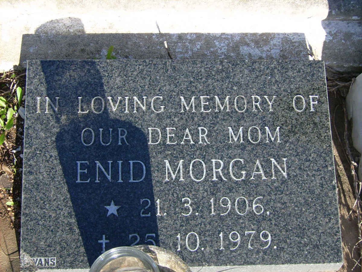 MORGAN Enid 1906-1979