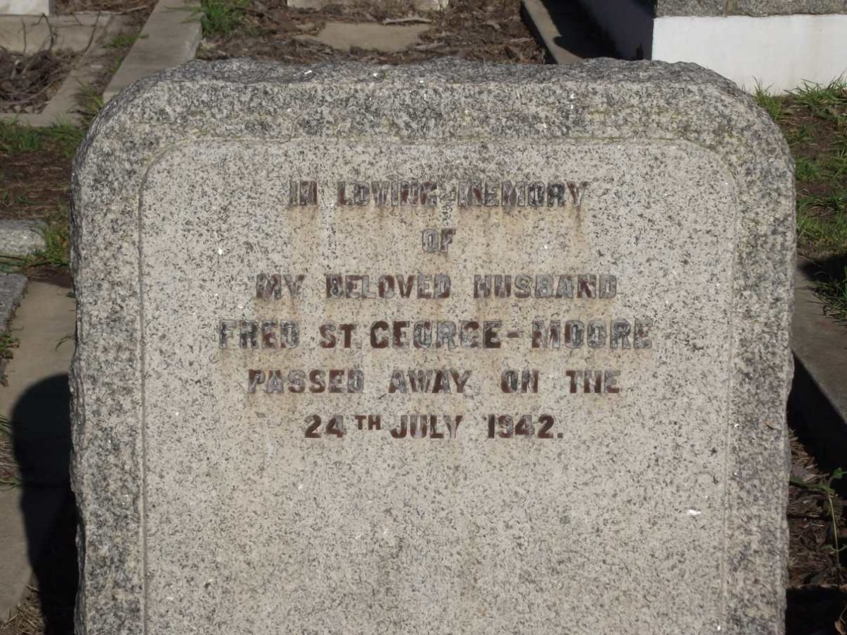 MOORE Fred, St George -1942