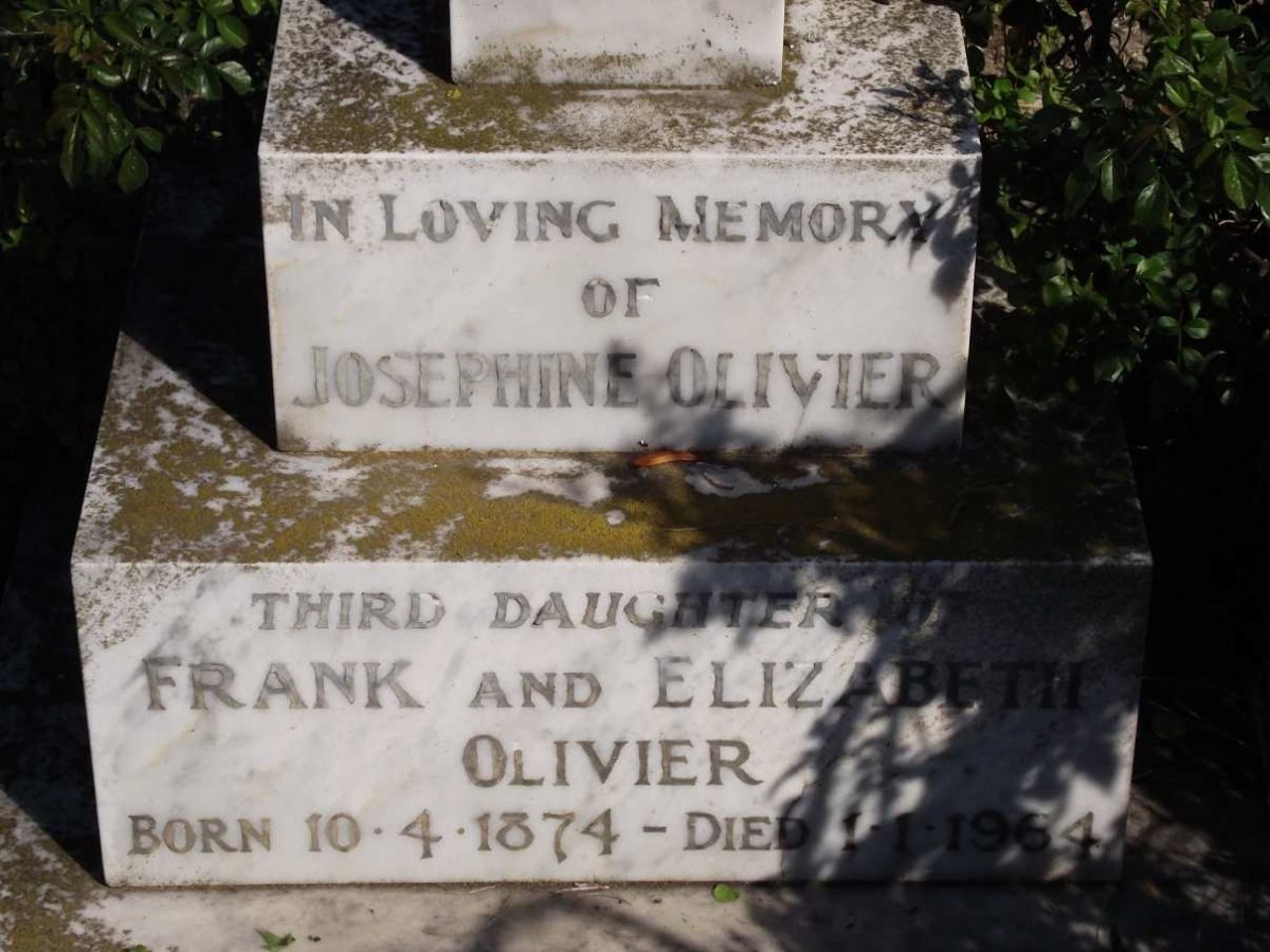 OLIVIER Josephine 1874-1964