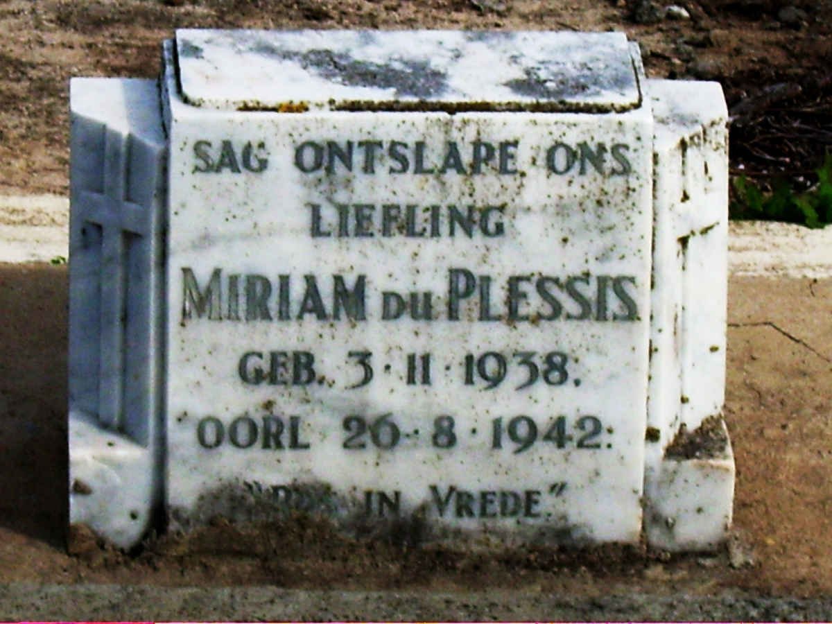 PLESSIS Miriam, du 1938-1942
