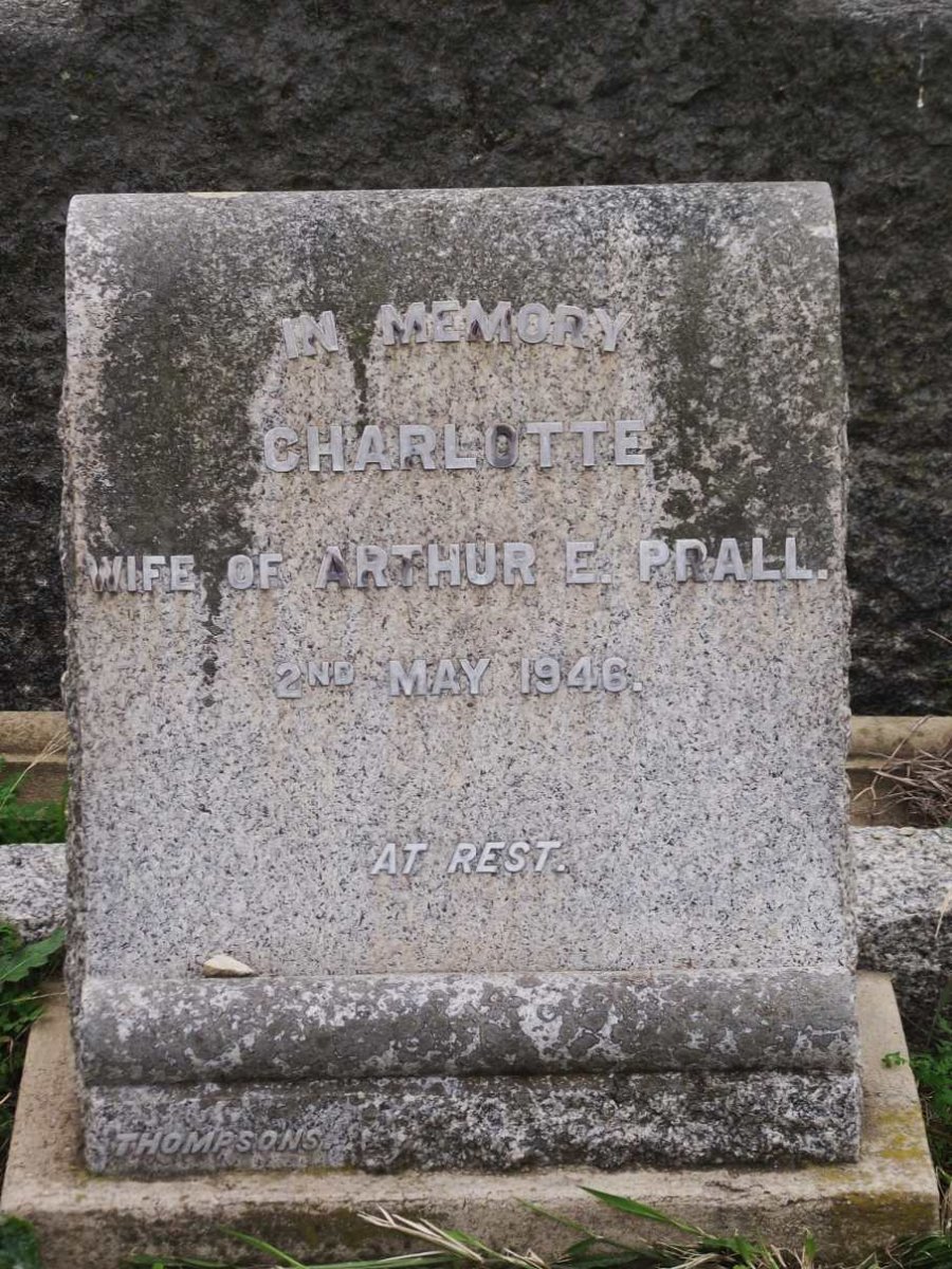 PRALL Charlotte -1946