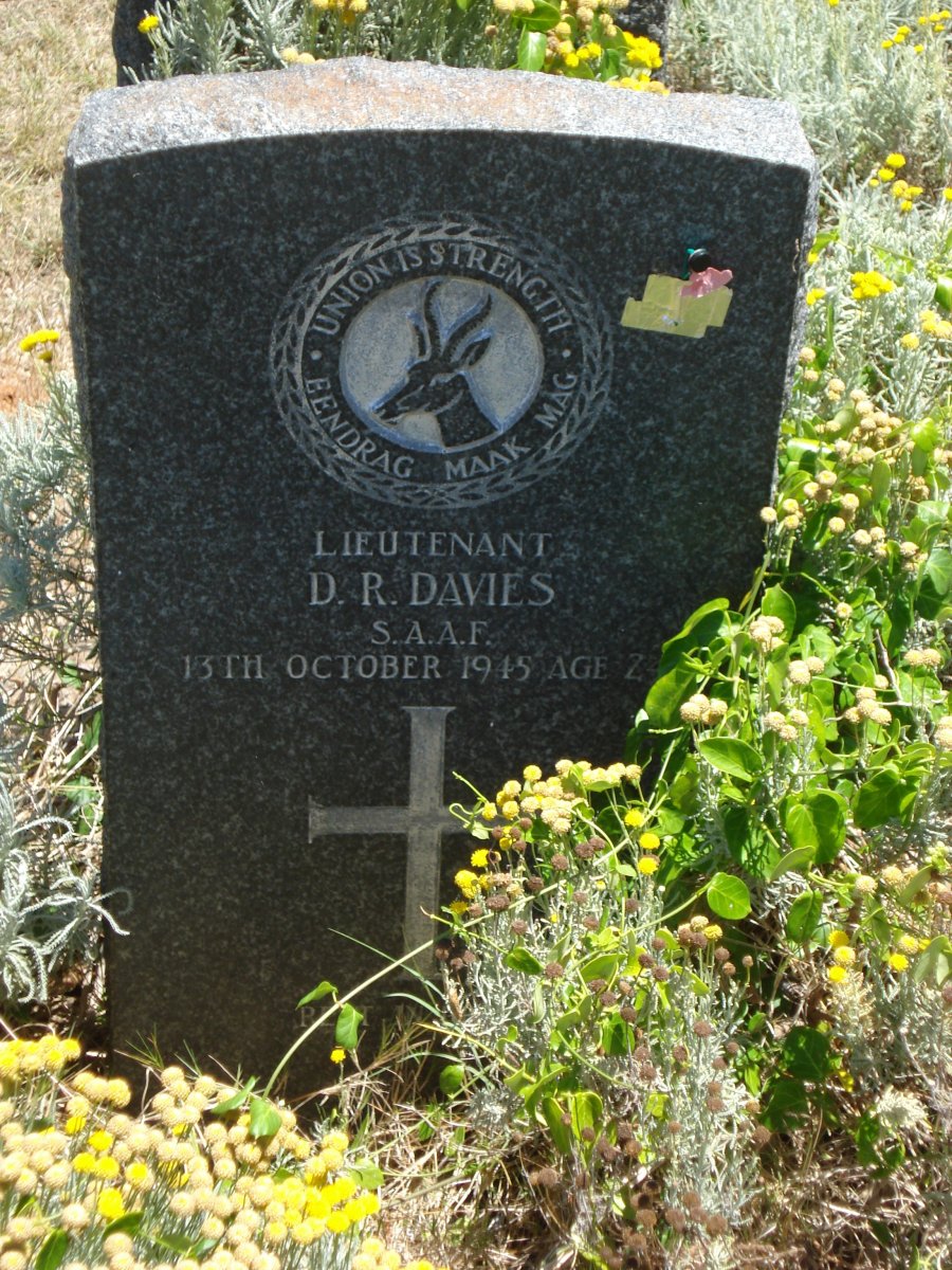 DAVIES D. R. -1945