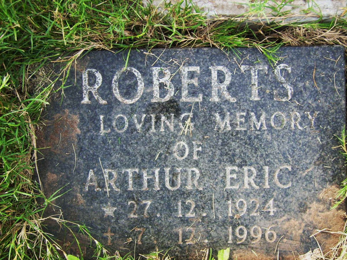 ROBERTS Arthur Eric 1924-1996