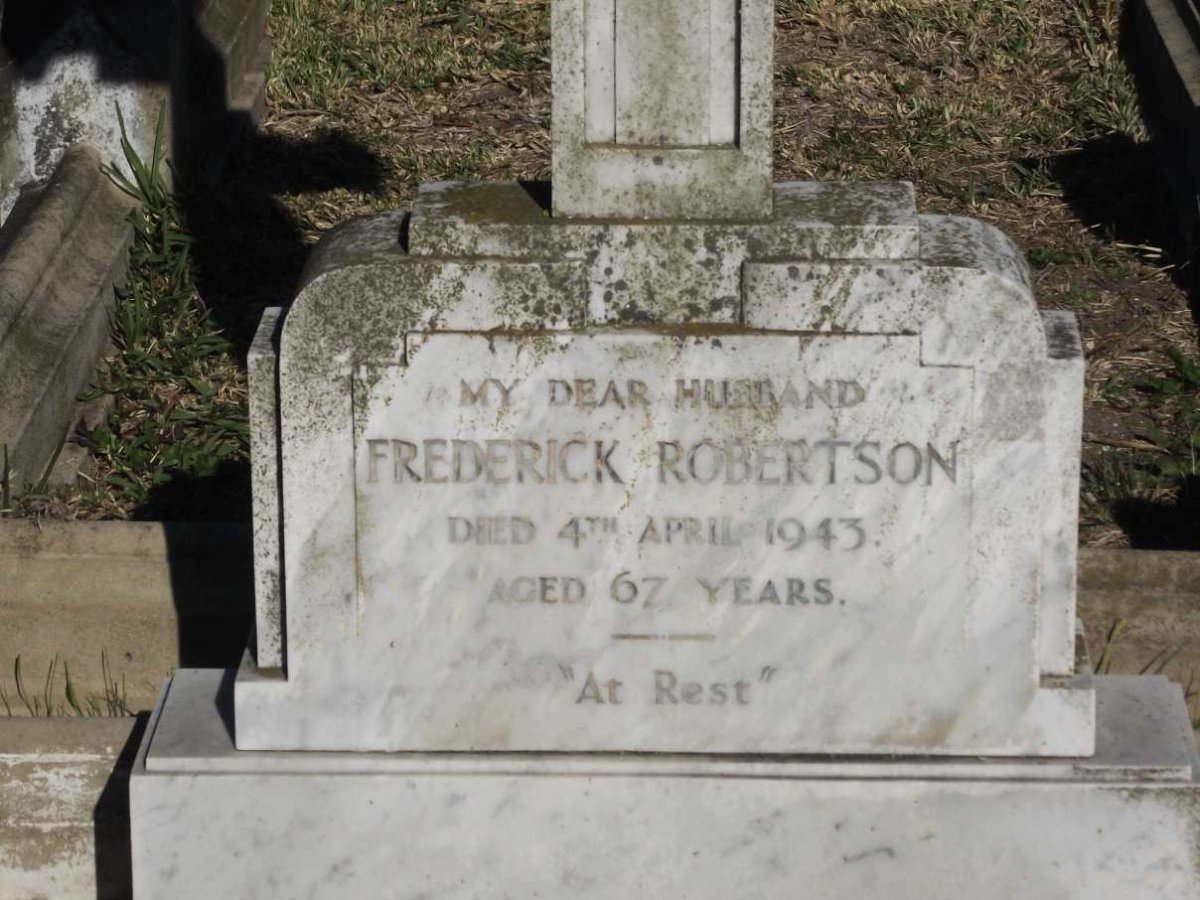 ROBERTSON Frederick -1943