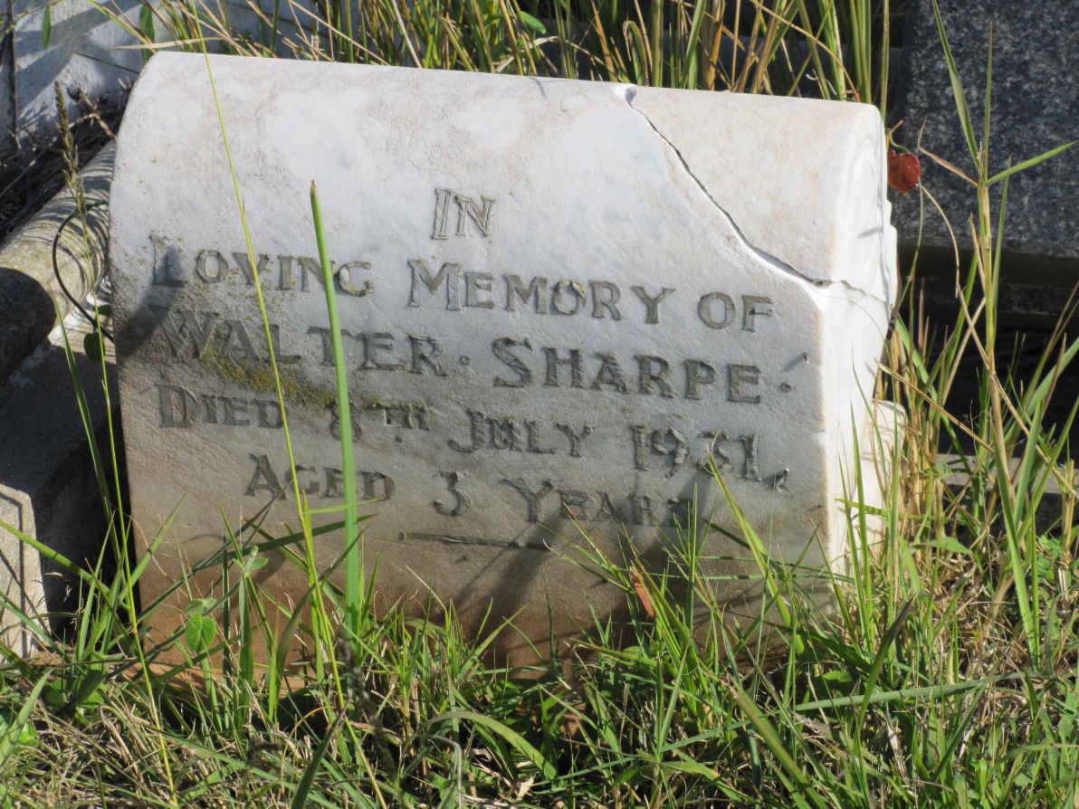 SHARPE Walter 1928-1931 :: SHARPE Billy 1923-1941