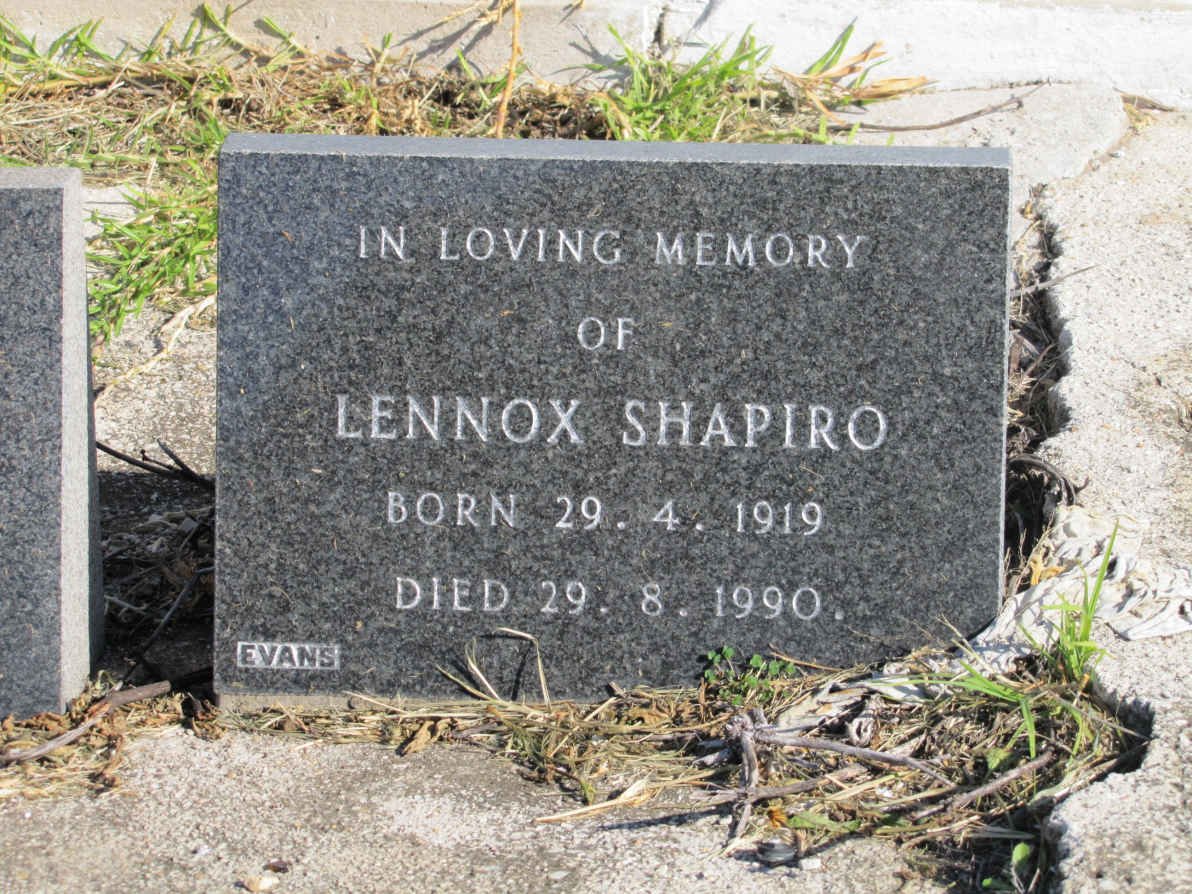 SHAPIRO Lennox 1919-1990