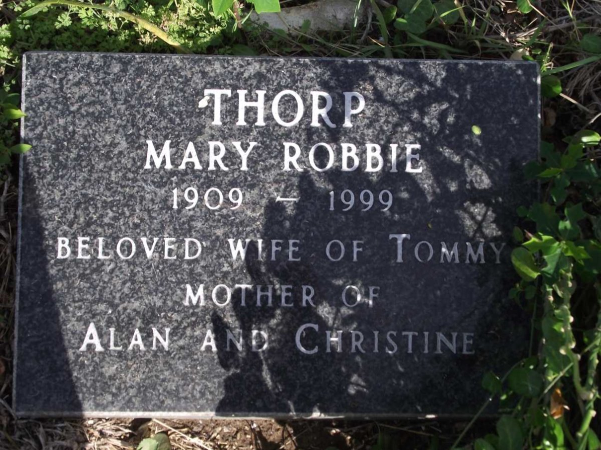 THORPE Mary Robbie 1909-1999