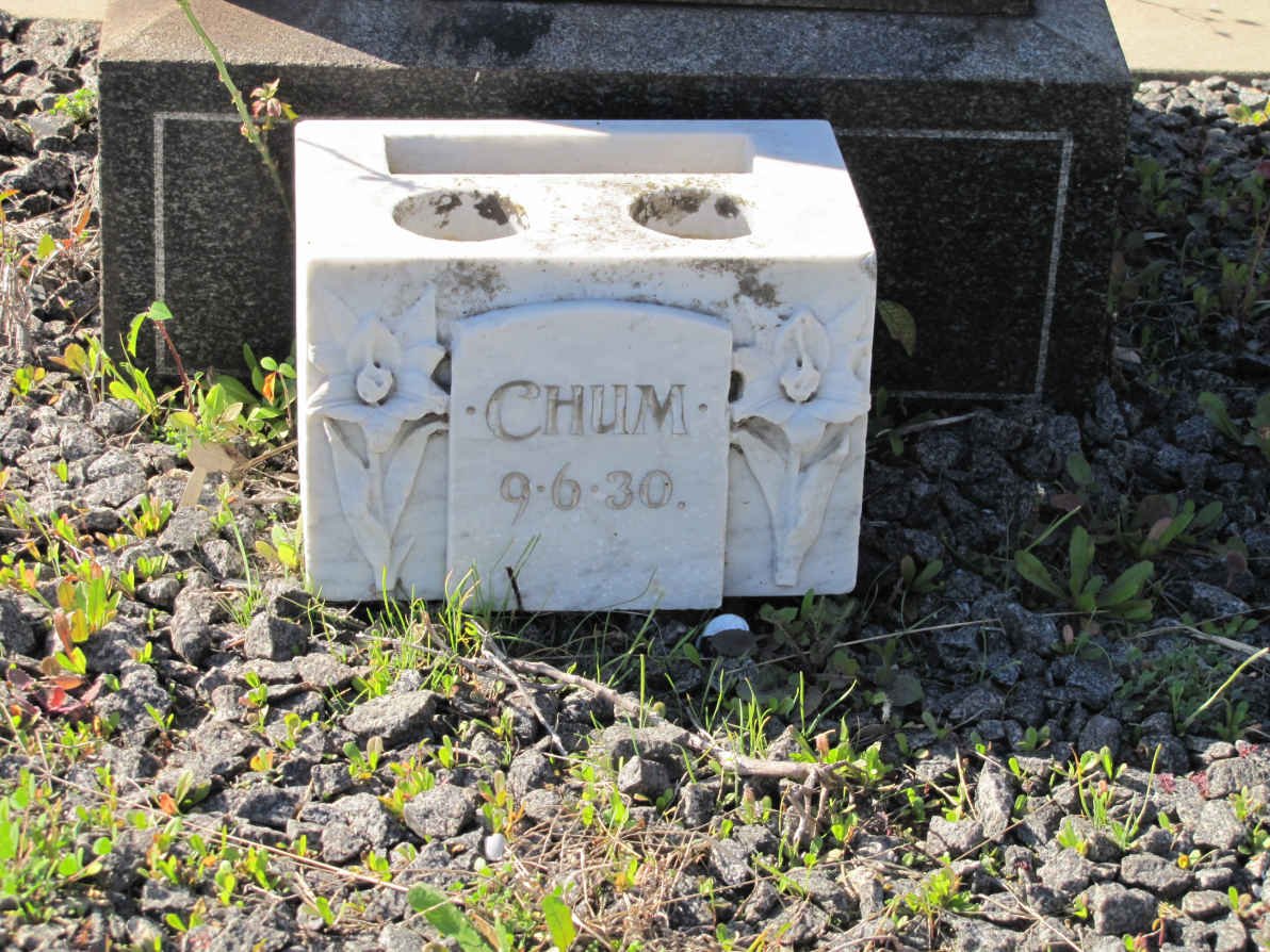? Chum -1930