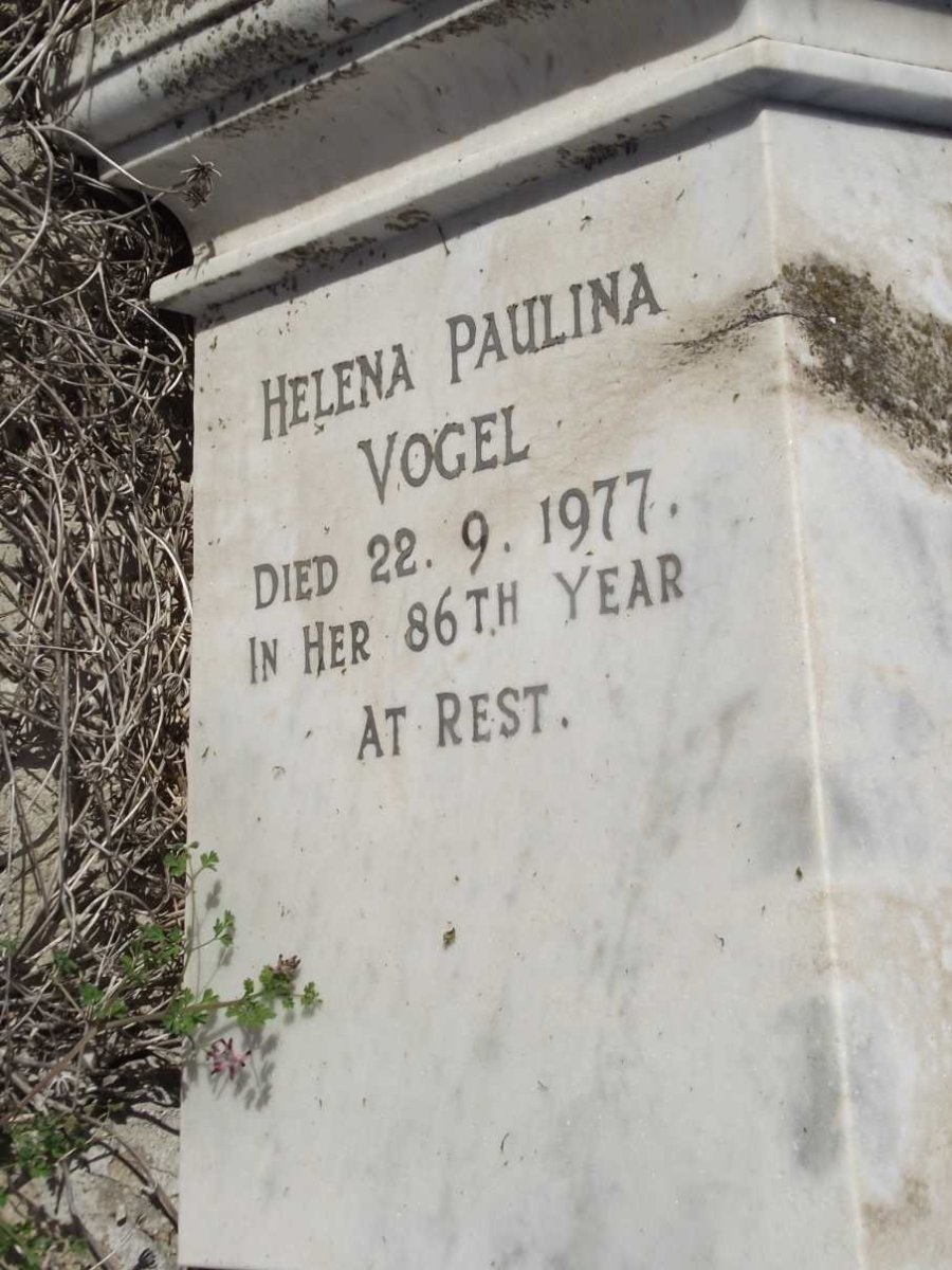 VOGEL Helena Paulina -1977
