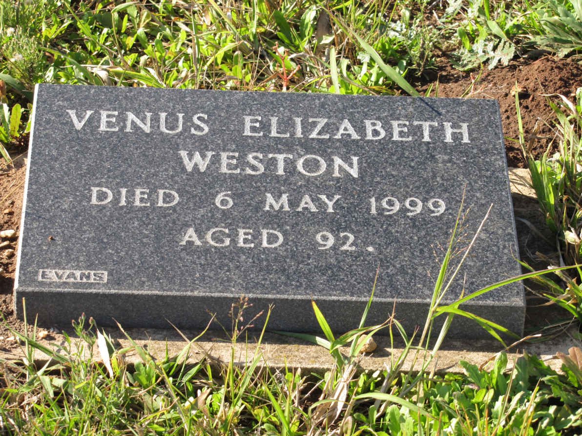 WESTON Venus Elizabeth -1999