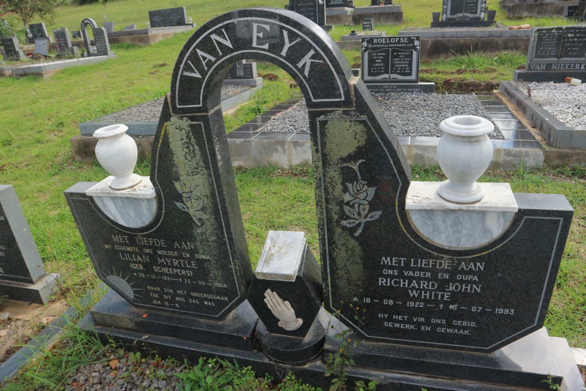 EYK Richard John White, van 1922-1993 &amp; Lilian Myrtle SCHEEPERS 1921-1984