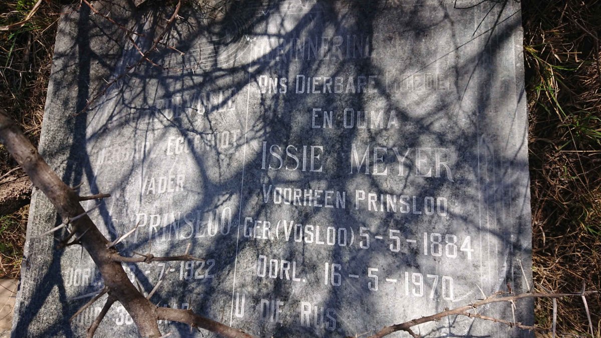 PRINSLOO Klaas -1922 &amp; Issie MEYER nee VOSLOO 1884-1970