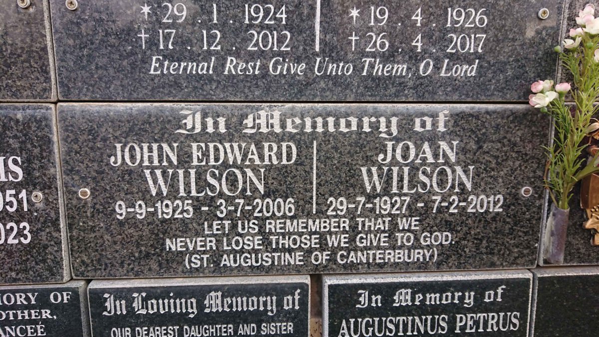 WILSON John Edward 1925-2006 & Joan 1927-2012