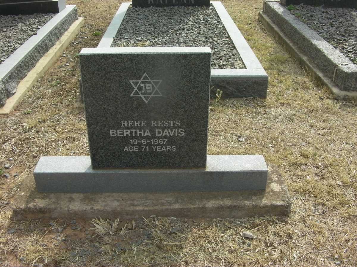 DAVIS Bertha -1967