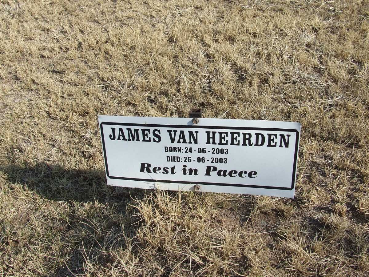 HEERDEN James, van  2003-2003