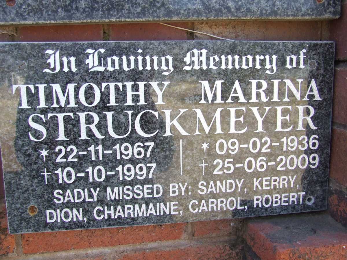 STRUCKMEYER Timothy 1967-1997 &amp; Marina 1936-2009