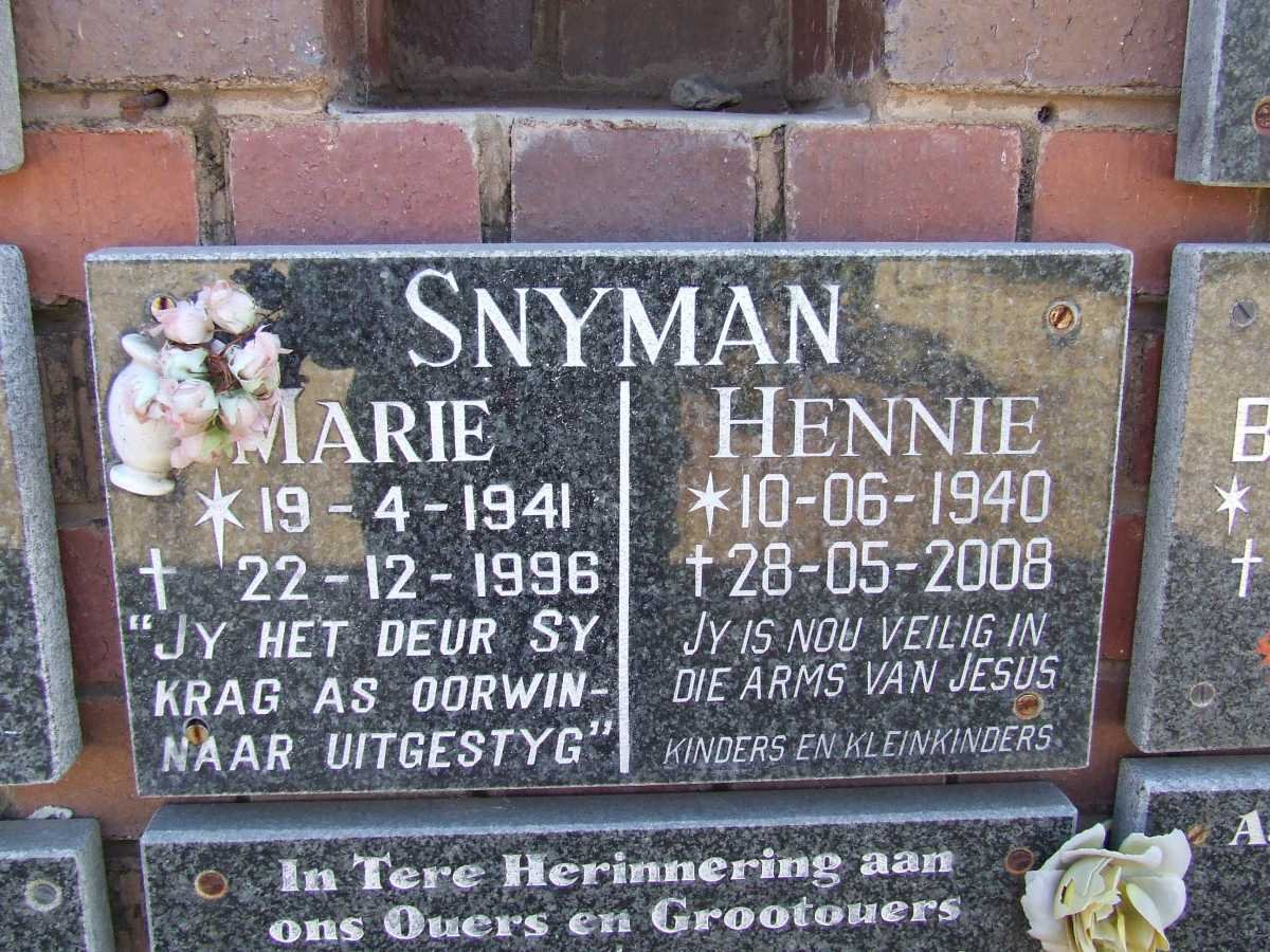 SNYMAN Hennie 1940-2008 &amp; Marie 1941-1996