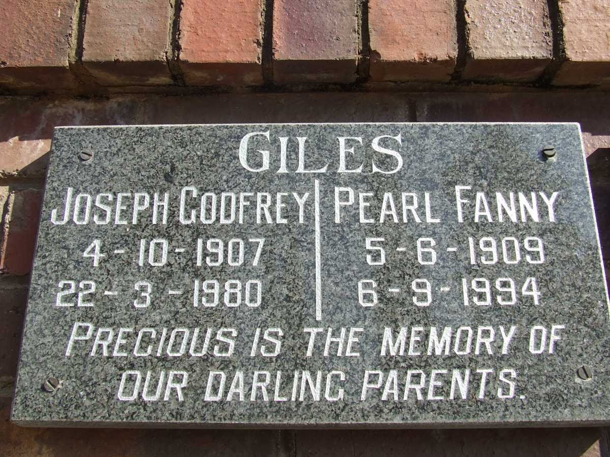 GILES Joseph Godfrey 1907-1980 &amp; Pearl Fanny 1909-1994