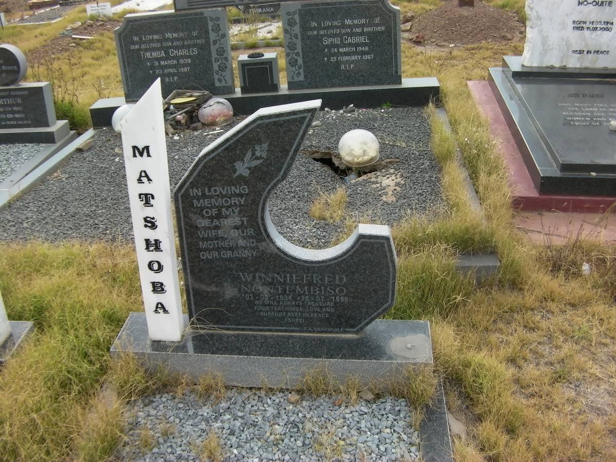 MATSHOBA Winniefred Nontembiso 1934-1999