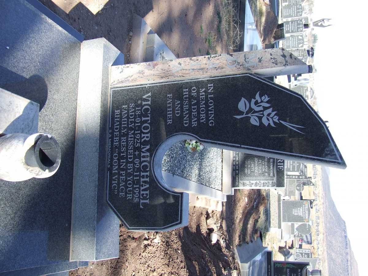 MDALA Victor Michael 1925-1995