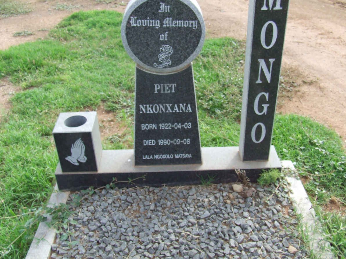 MONGO Piet Nkonxana 1922-1990
