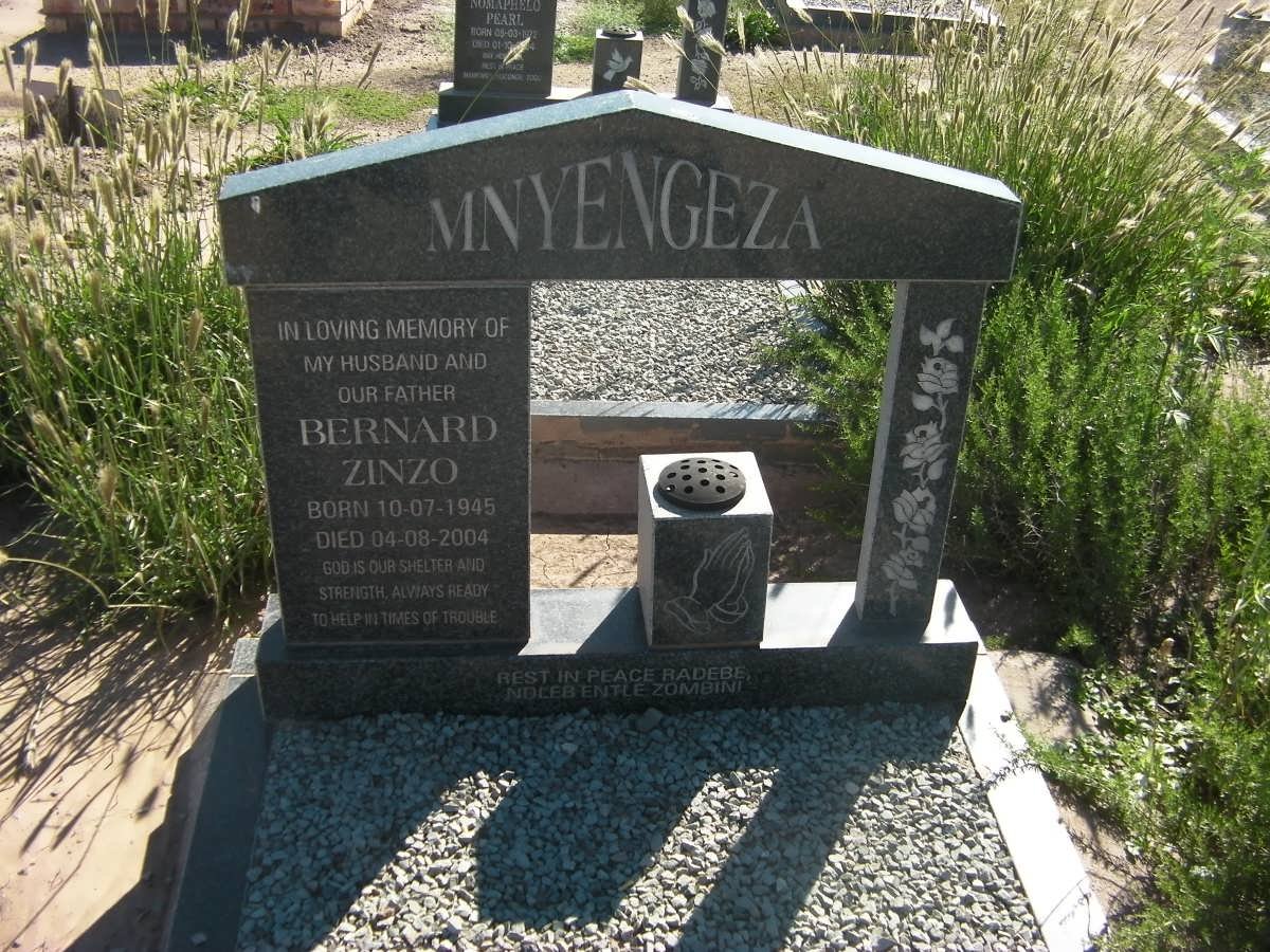 MNYENGEZA Bernard Zinzo 1945-2004