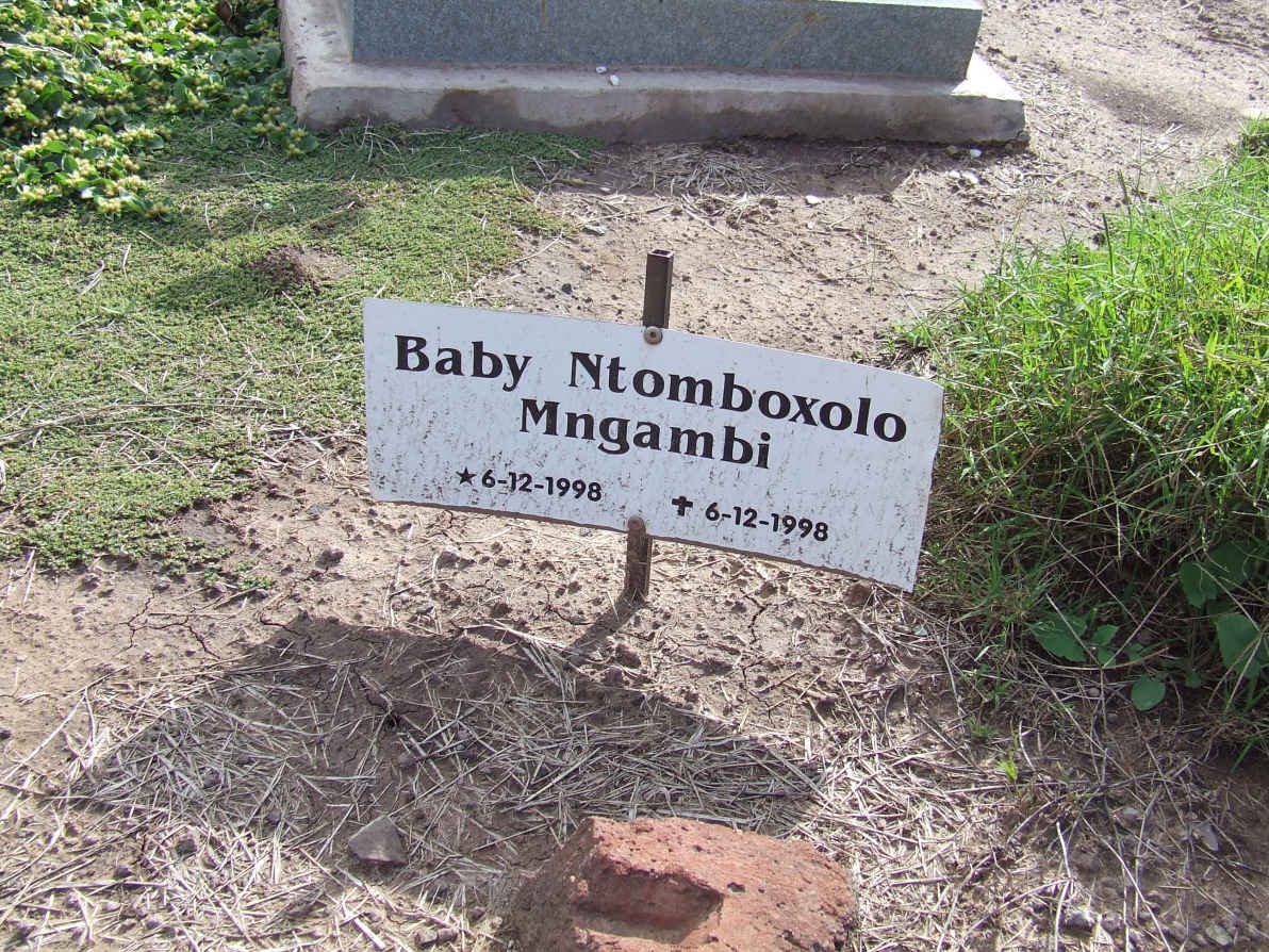 MNGAMBI Ntomboxolo 1998-1998