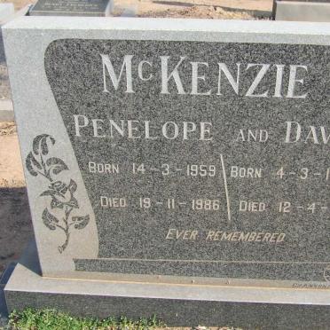 McKENZIE David 1956-1991 &amp; Penelope 1959-1986