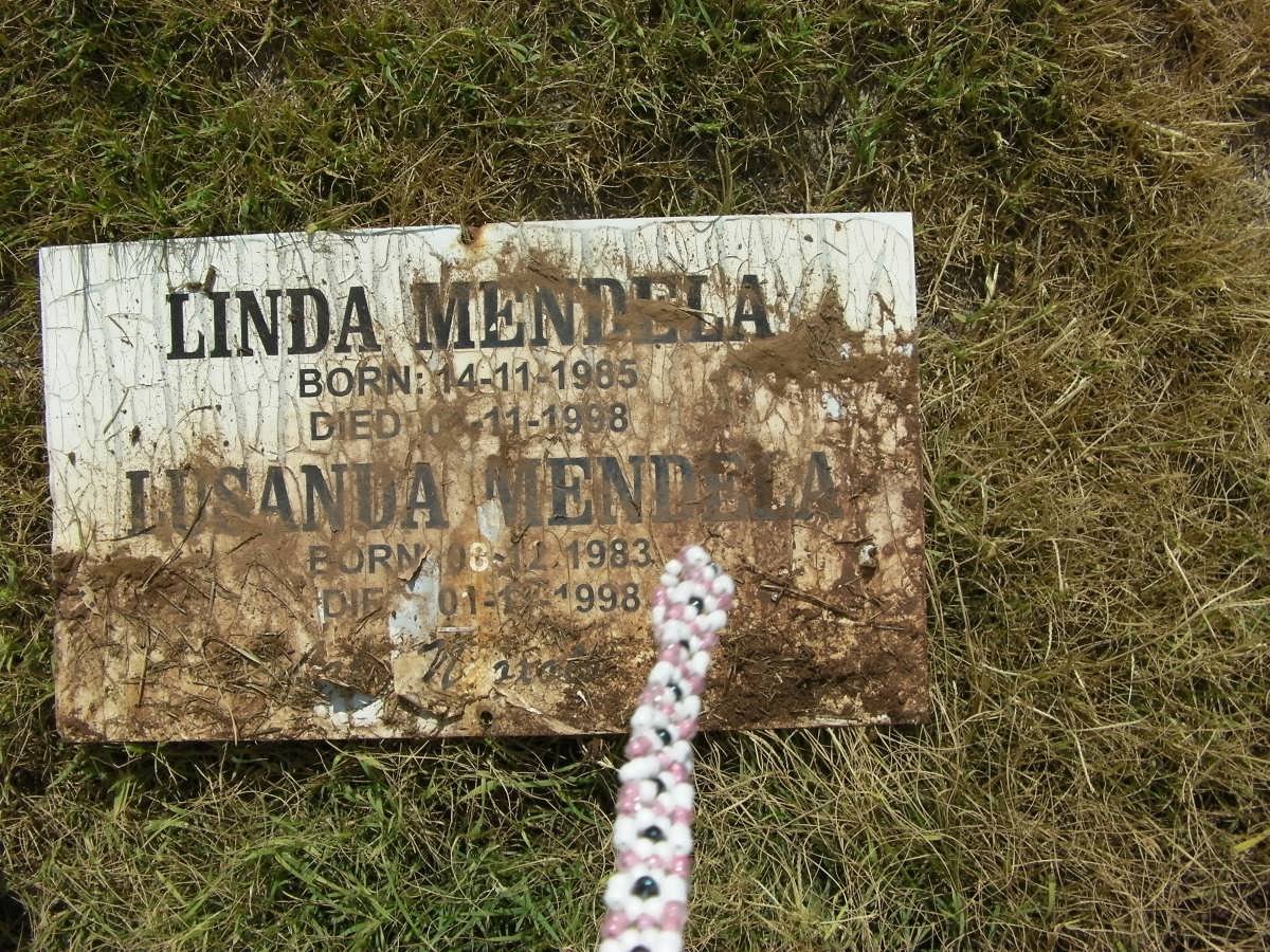 MENDELA Lusanda 1983-1998 &amp; Linda 1985-1998