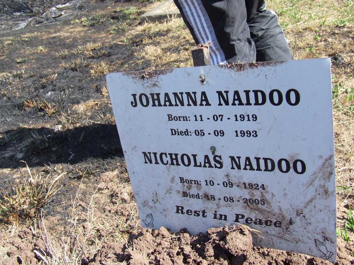 NAIDOO Nicholas 1924-2005 &amp; Johanna 1919-1993